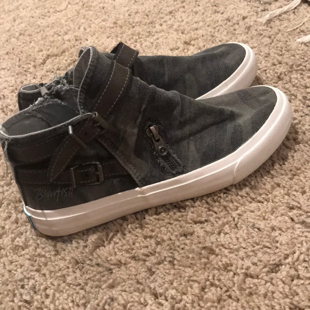 blowfish camo sneakers